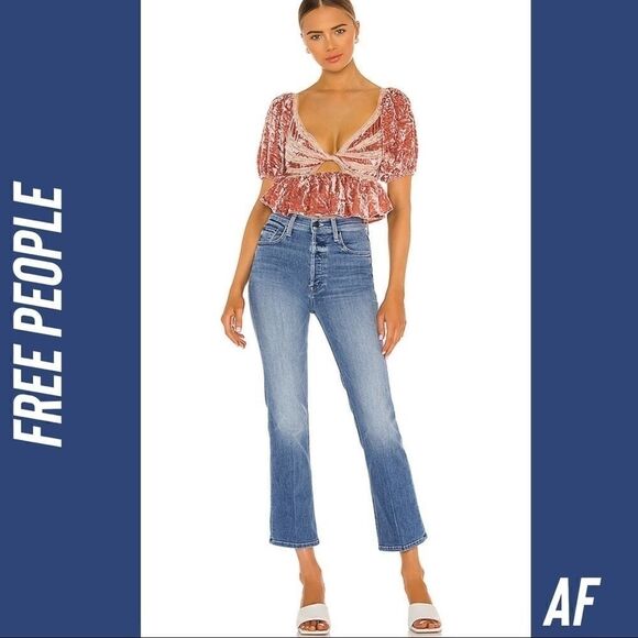 FREE PEOPLE YOURS TRULY VELVET CROP TOP IN MAUVE - Picture 2 of 7